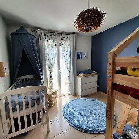 Βίλα Jolie Maison 135m2 Avec Jacuzzi Et Petite Piscine *